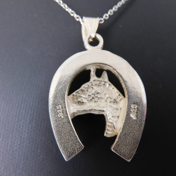 Grote massieve hanger van een hoefijzer met paard - 925 zilver - Inclusief collier van 45 cm - Afbeelding 4